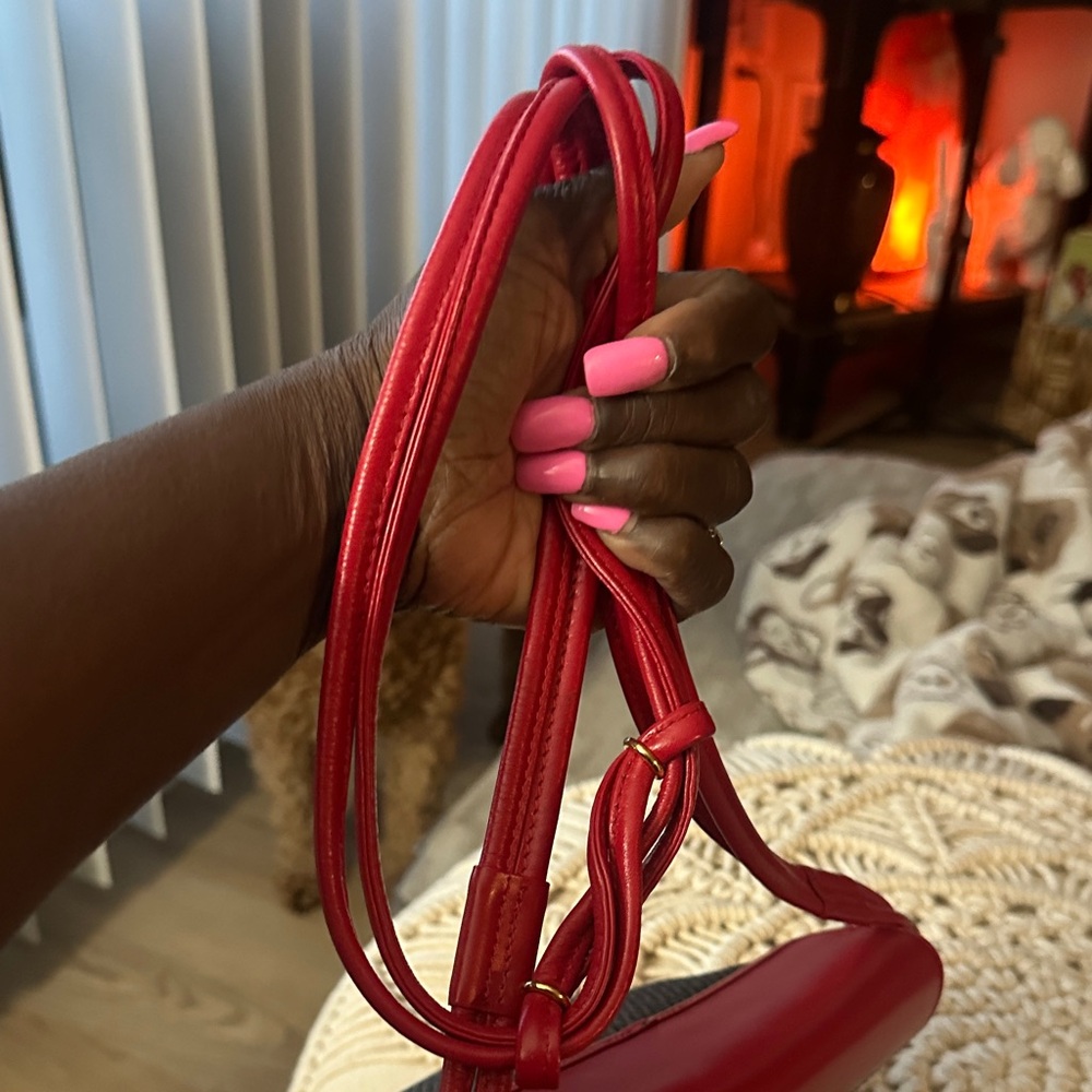 Yves Saint Laurent Red and Black Vintage Crossbody Bag - Picture 14 of 16